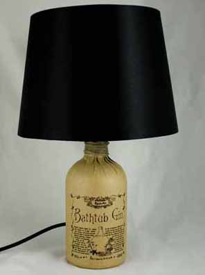 RECYCLED BATHTUB BOTTLE TABLE LAMP